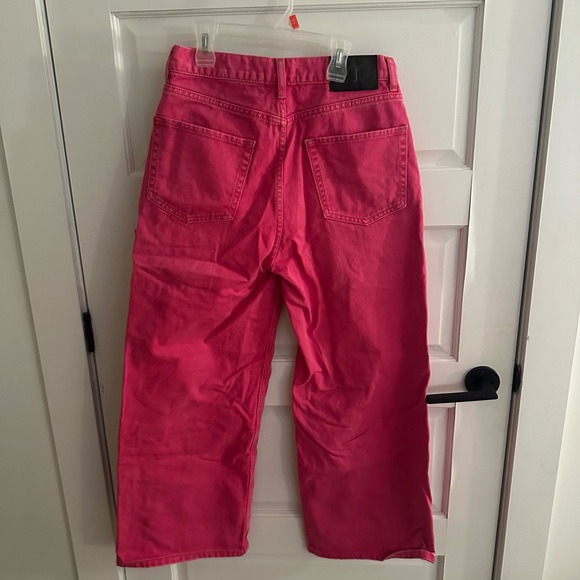 URBAN OUTFITTERS high and loose jeans size 29 but fits small (bc its highrise) - Picture 6 of 6